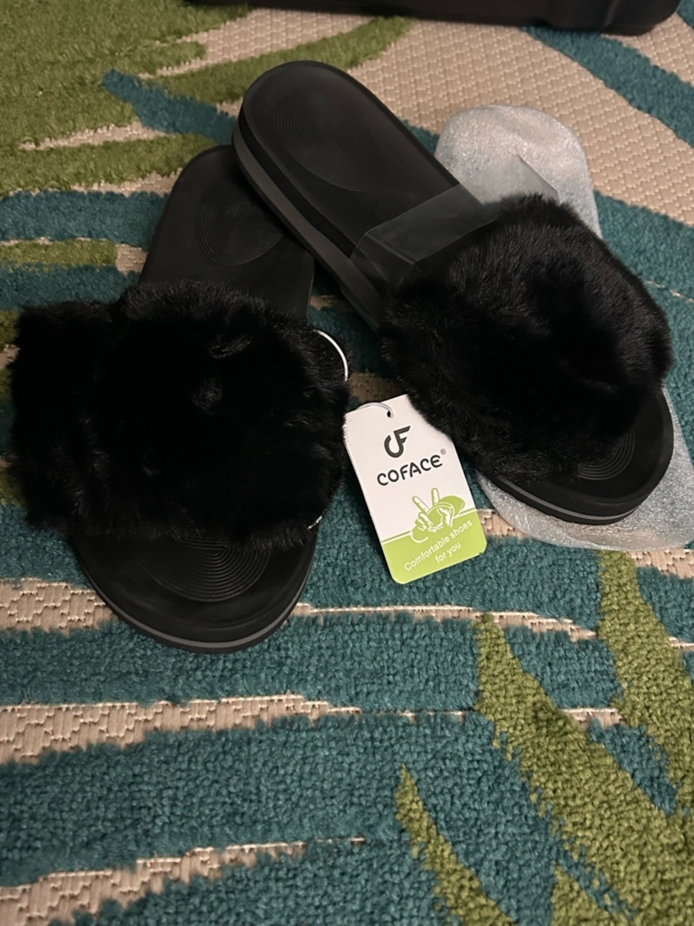 Coface Women's Black Faux Fur Slide Mules Slippers 8.5 NWT